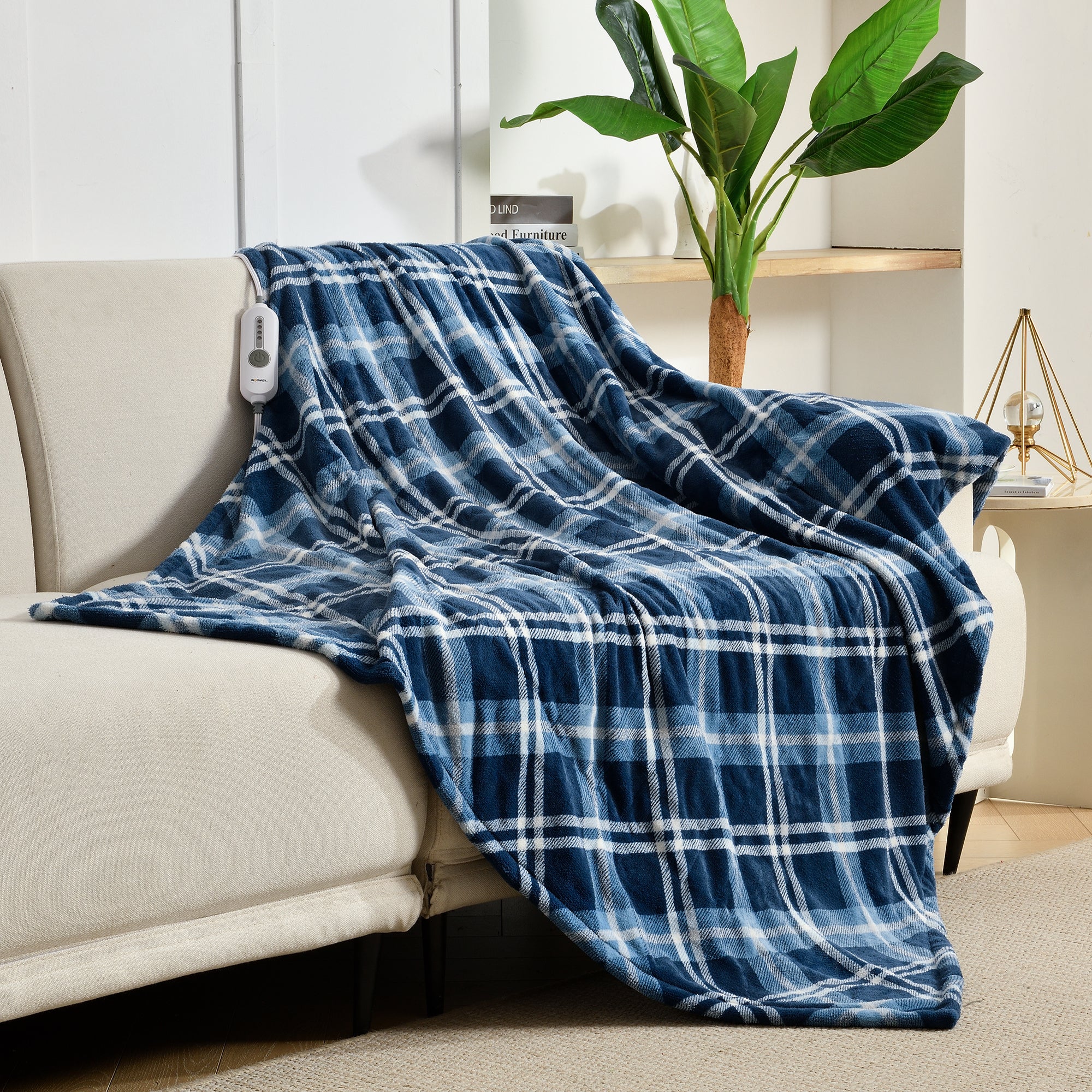 Blue White Soft Flannel Electric Heating Throw