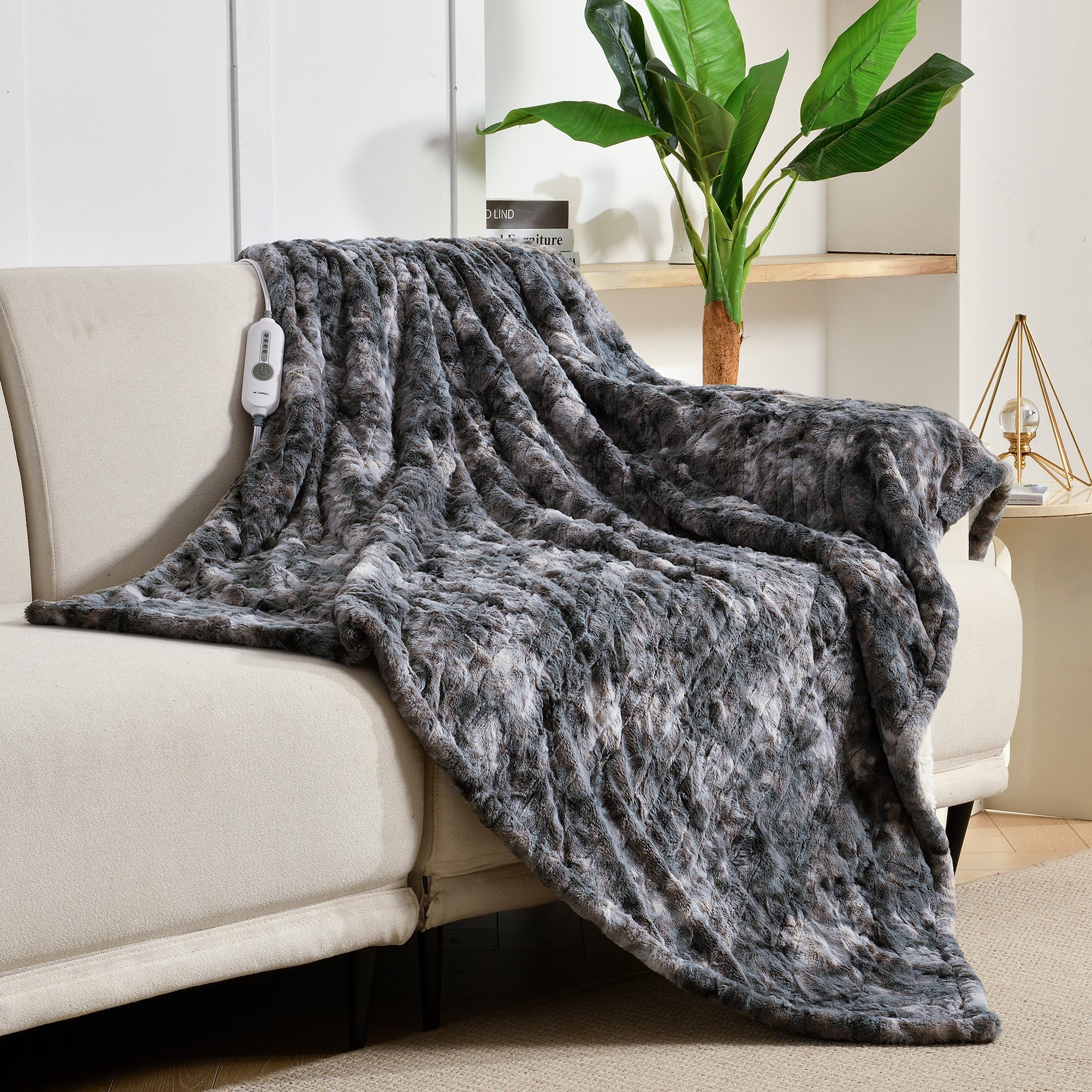 Marble Grey Soft Faux Fur Heated Throw